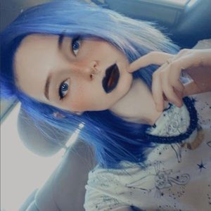 Meet your Posher, Katelynn